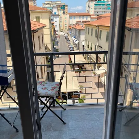Konukevi Via Roma 12 3*